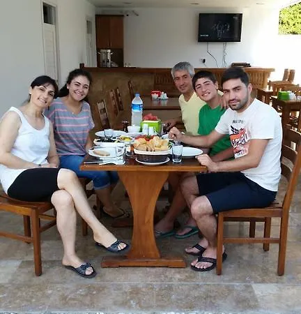 מלון דירות Aybey Apart 3*